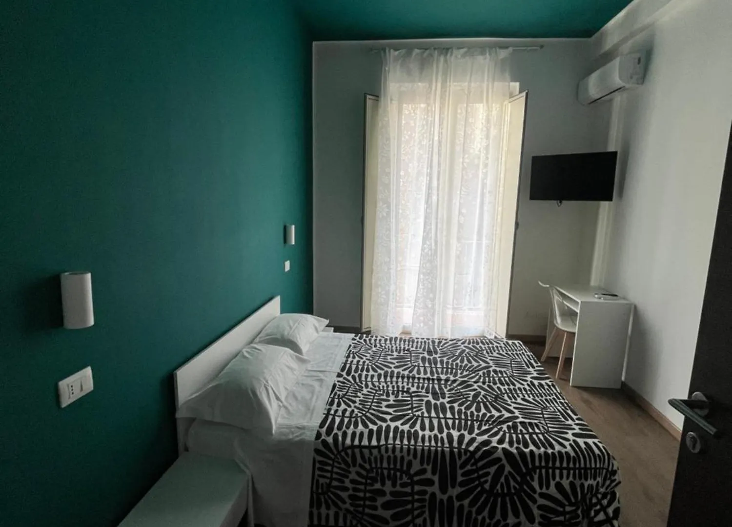فندق مبيت وإفطار B&B Onda Marina Villa Bellini Catania Centro إيطاليا